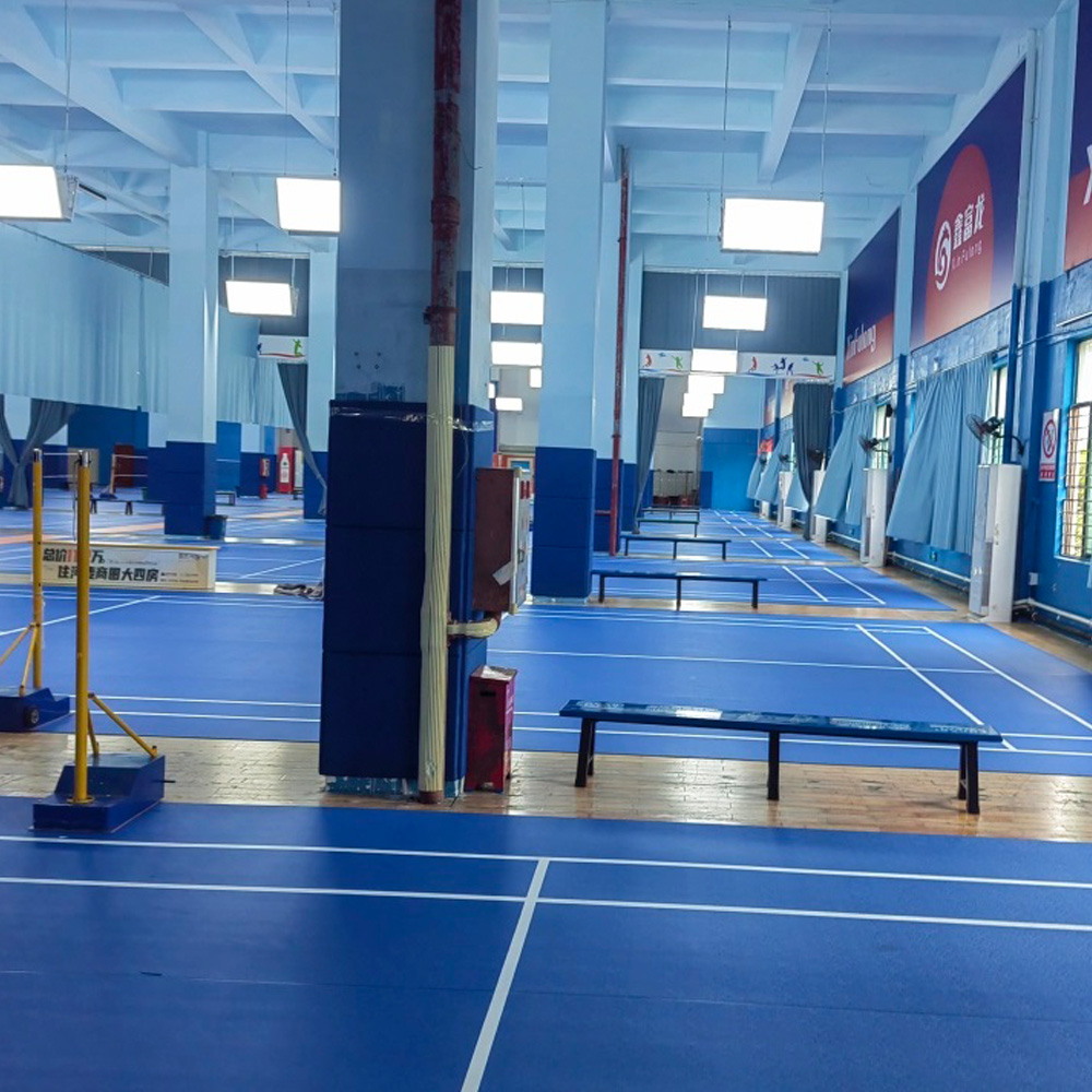 เสื่อสนามแบดมินตัน PVC ระดับมื - Badminton Club Logo บทวิจารณ์และราคา